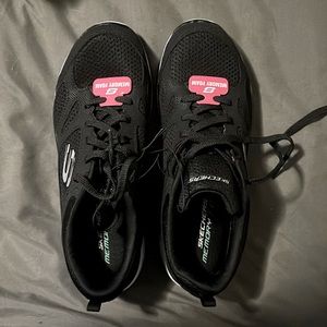 Sketcher memory foam sneakers womens size 9